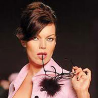 ���� ����