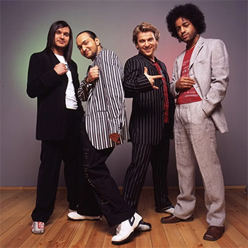 �������-�������